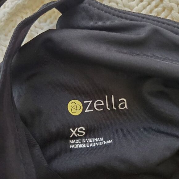 ZELLA | 'Bringing Strappy Back' Sports Bra Tank - size XS in Black - Picture 10 of 10